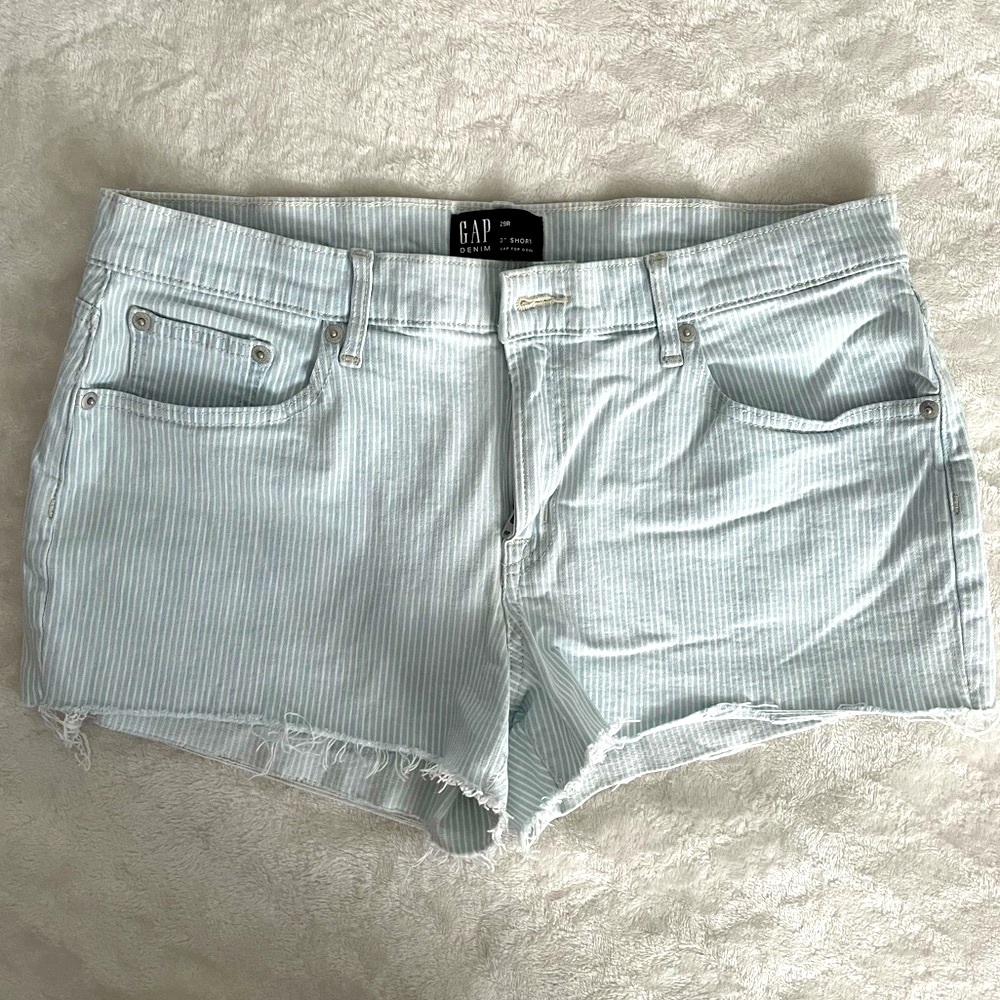 Gap 3” Jean Shorts